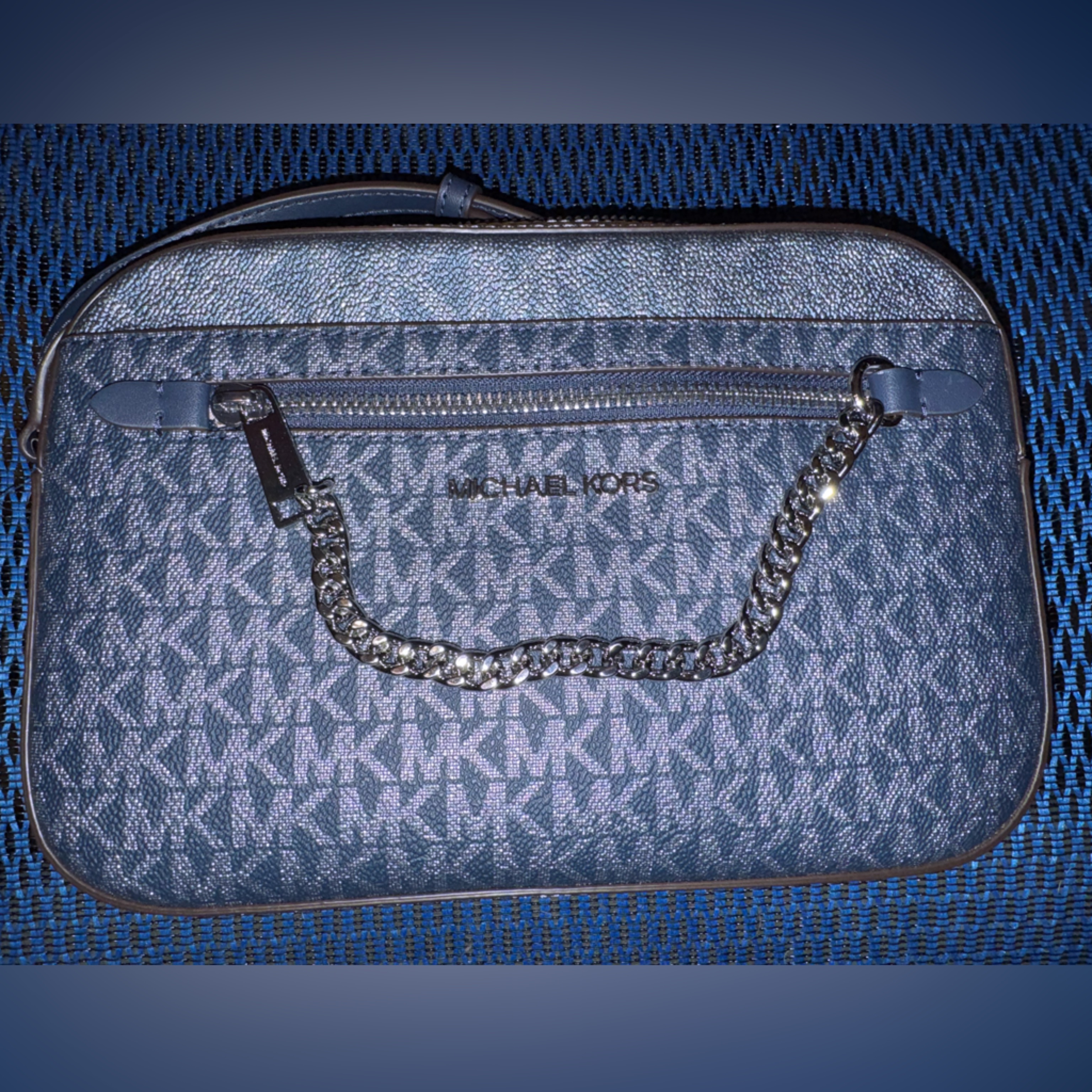 Michael Kors Large Zip Chain Crossbody - Navy